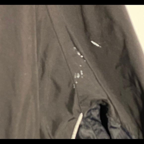 Short sleeved black quarter zip windbreaker - Picture 4 of 4